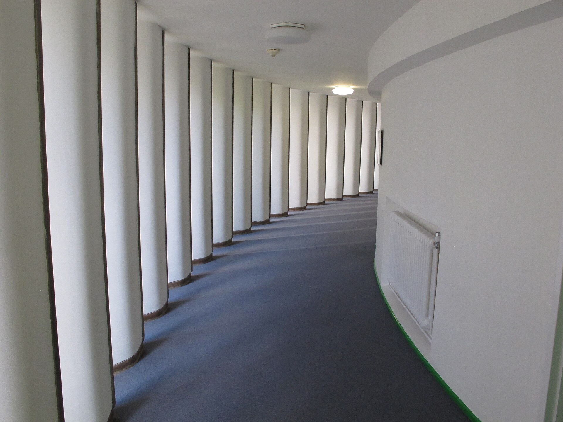 Vloeronderhoud Carolus Borromeus College